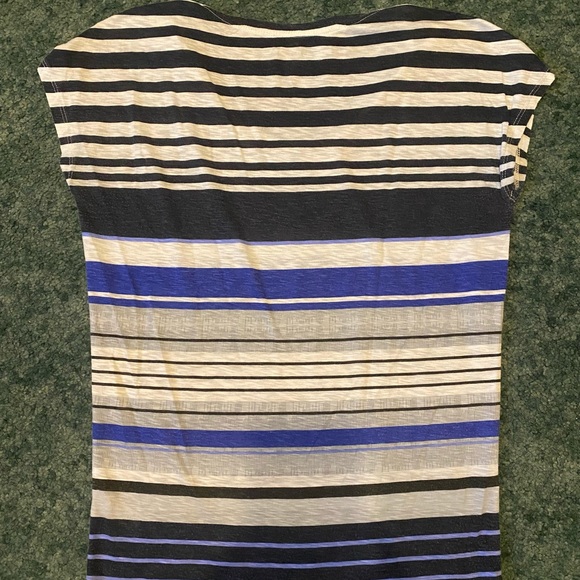 Athleta Tee Shirt - Picture 8 of 8